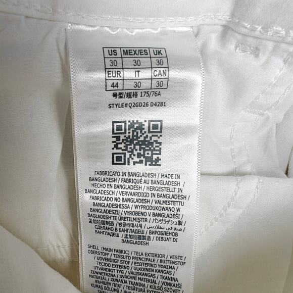 Guess White Denim Shorts Rolled Hem Casual High Rise Size 30 NEW - Picture 8 of 9